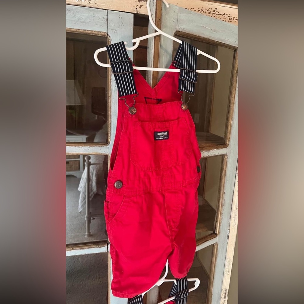 4T red overalls